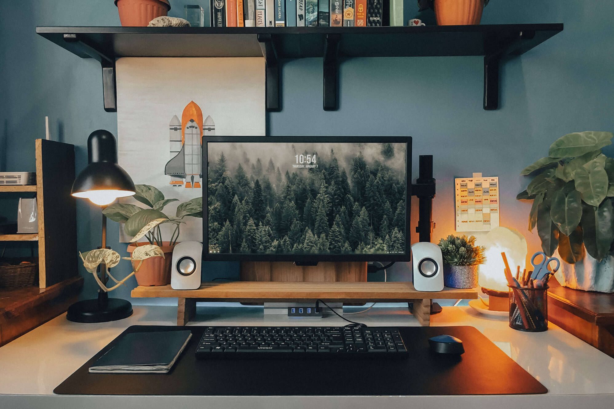 30 Most Relaxing Desk Setup Ideas You Should Check