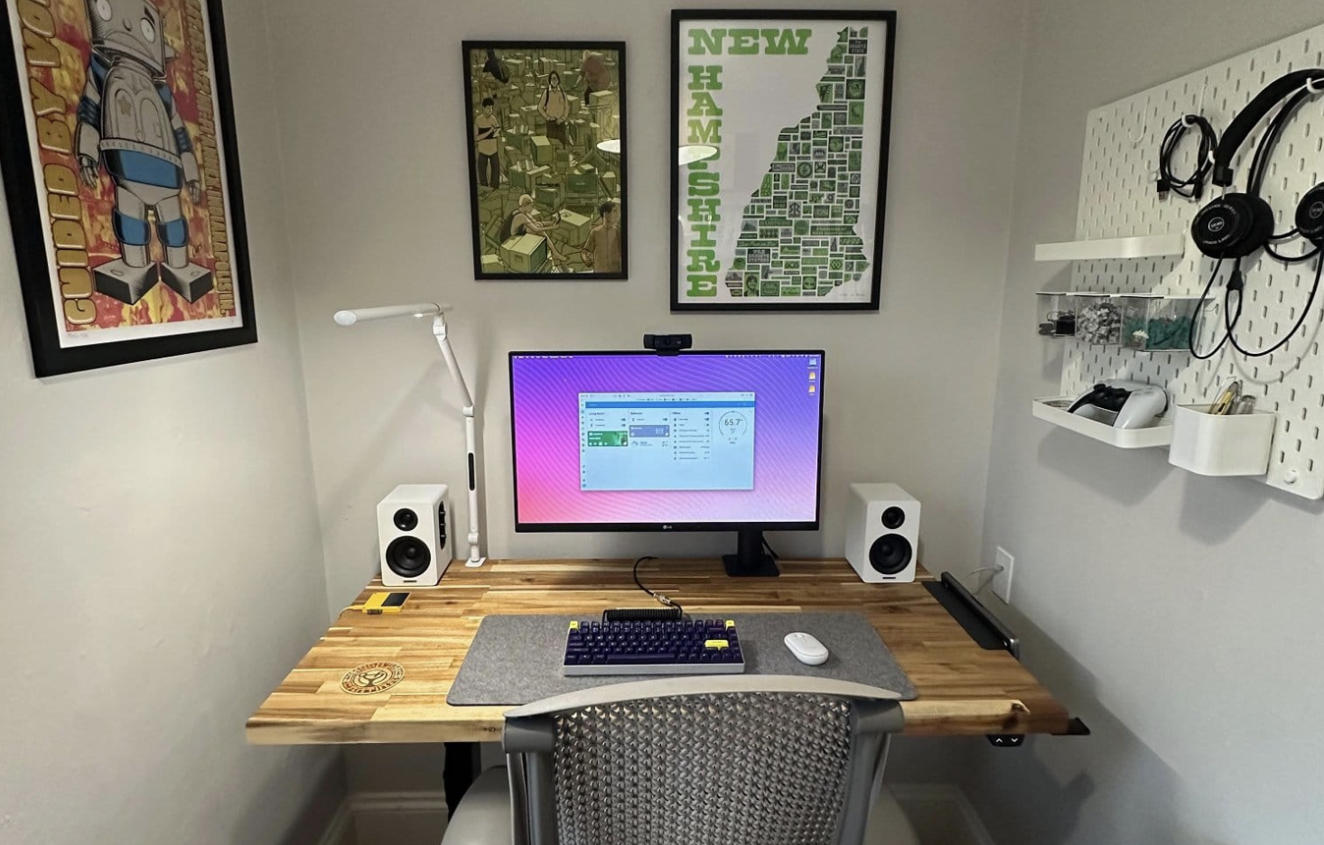 15 Small Home Office Ideas That Make the Most of Tiny Spaces