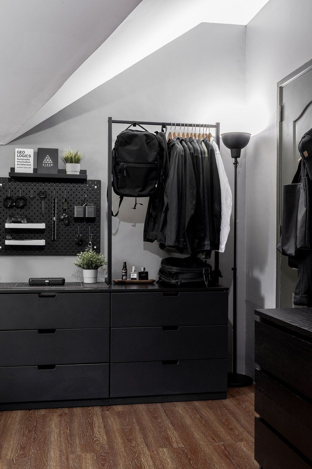 Pegboard Desk Setup Ideas For Your Home Office