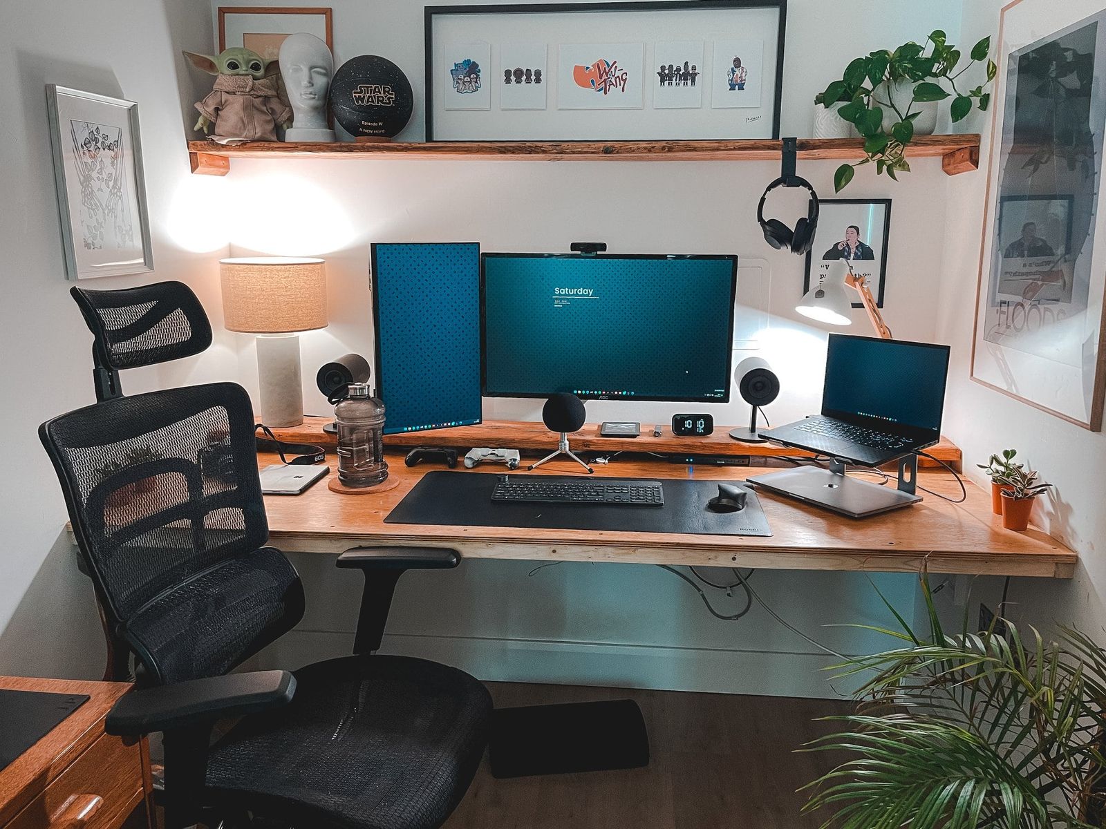 DIY Floating Plywood Desk Setup