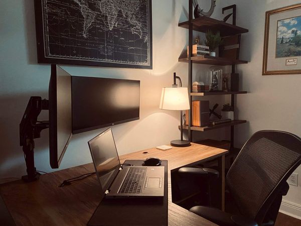 L-shaped Desk Setup